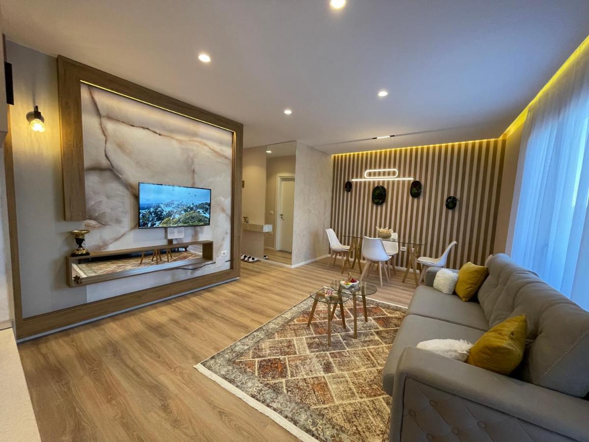 Green Terrace Apartment 5 Τίρανα Εξωτερικό φωτογραφία